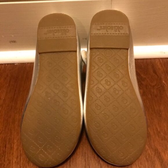 Old Soles Lady Jane Girls Shoes Size 13 US/31 EU- Silver - Picture 3 of 5